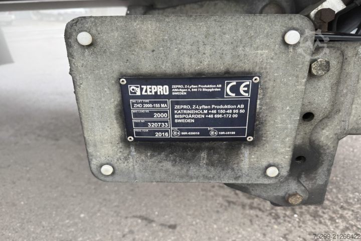 LKW mit Pritsche & Plane Renault T460 4x2 Plane/HB / Swiss-Vehicle