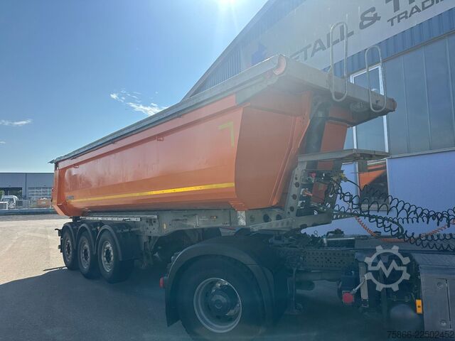Kipper Auflieger SCHMITZ CARGOBULL SKI 24 SL 7.2 Kippsattelauflieger mit Schiebever