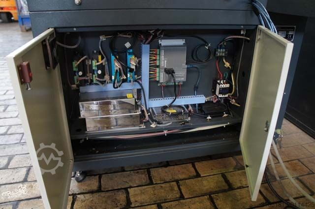 Laser cutting machine BRM Lasers BRM6090 / JD6090