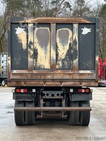 Kipper LKW MERCEDES-BENZ Arocs 4148AK BB 8x8 Kipper 33m³ 3x Vorhanden