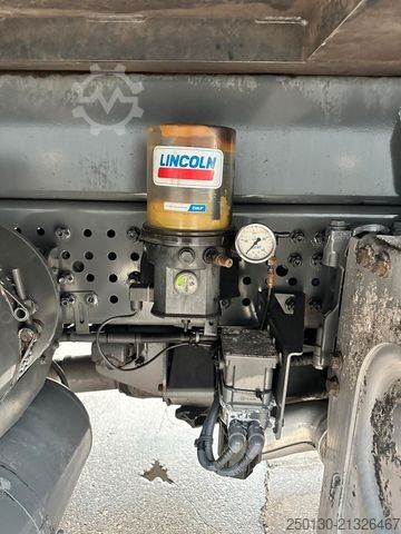 Kipper LKW MERCEDES-BENZ Arocs 4148AK BB 8x8 Kipper 33m³ 3x Vorhanden