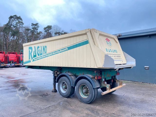 Tipper semitrailer MÖSLEIN SKSM 2.Achs-Kippmulde mit Liftachse 24m³