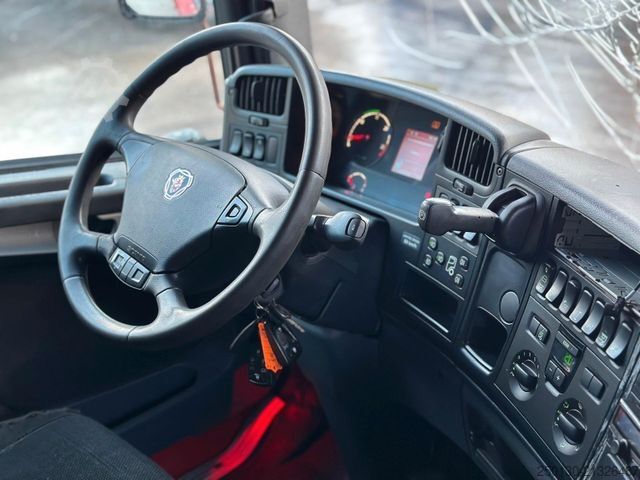 Cattle truck SCANIA G380 BL 4x2 1.Stock Menke-Janzen Viehw. *UNFALL*