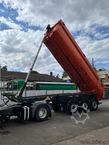 Kipper Schwarzmüller 3-Achs HARDOX SANH*24 m³*2 x LIFTACHSE!
