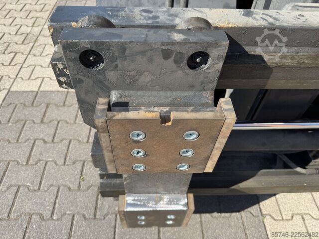 ECF 80 / 9 * ( 8.0 t @ 900 mm !! ) KALMAR ECF 80 / 9 * ( 8.0 T @ 900 MM !! )