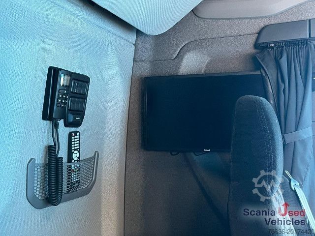 Standard tractor unit Scania S 450 A4x2NA DIFF-L RETARDER PARK AIRCO ACC
