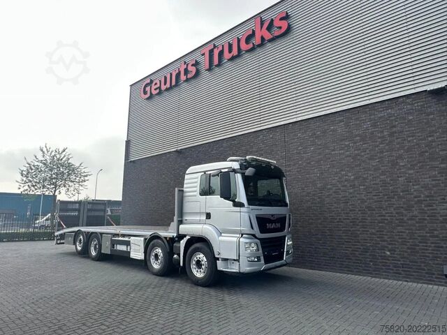 Car transporter MAN TGS 35.470 8X2 OPRIJWAGEN/MACHINE TRANSPORTER/P...