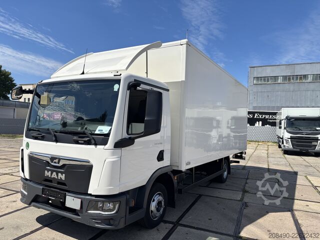 Transporter mit Koffer / LBW , AHK, KLIM MAN TGL 8.190 BL, Autom.