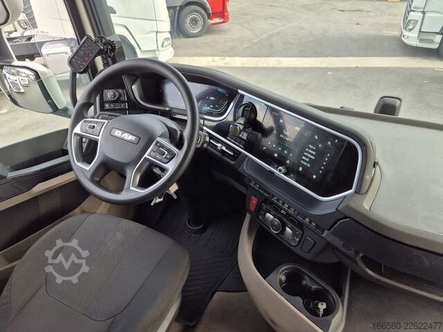 Standard-Traktor DAF XG 480 FTG ZF INTARDER