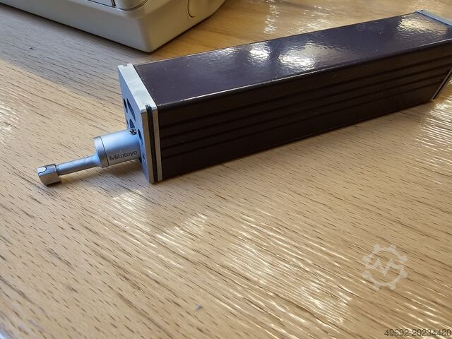 Contour measuring device Mitutoyo Surtest SJ301
