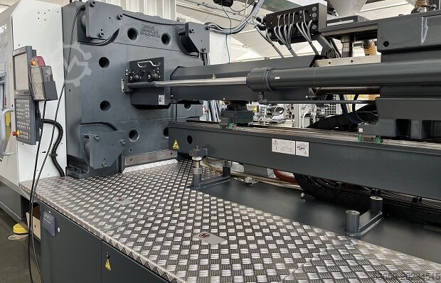 Injection moulding machines up to 5000 KN Demag Demag Systec 420/820-2300, 2017
