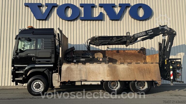 Tipper with crane MAN TGS