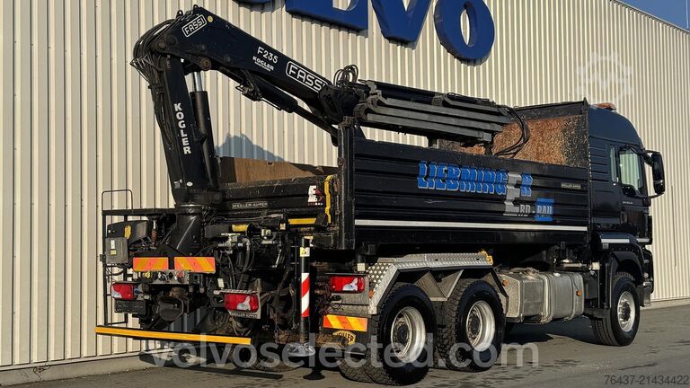 Tipper with crane MAN TGS
