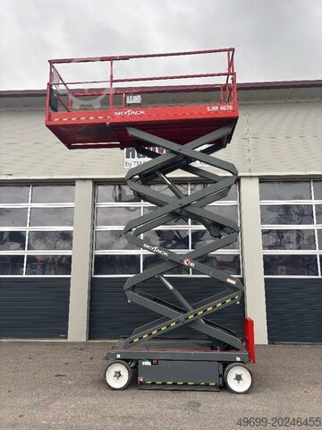 Scissor lift SkyJack SJ 4626 10m Scherenarbeitsbühne