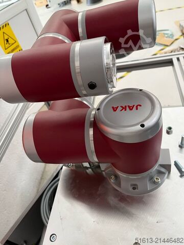 Industrial robot JAKA Zu 5