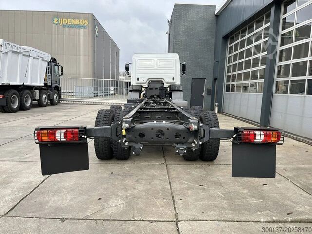 Chassis with cab Mercedes-Benz Axor 3344 6x4 Chassis Cabin