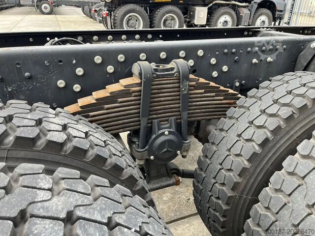 Chassis with cab Mercedes-Benz Axor 3344 6x4 Chassis Cabin