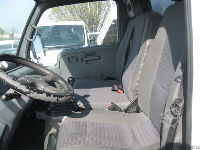 BODY WITH CURTAIN SIDES (TARPAULIN BODY) NISSAN CABSTAR35.13