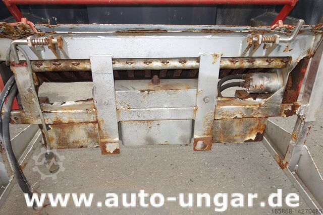 Kehrmaschine/Straßendienst Multicar Kiefer - Bertsche Heckanbaustreuer für Multicar Boki Ladog Hansa Winterdienst