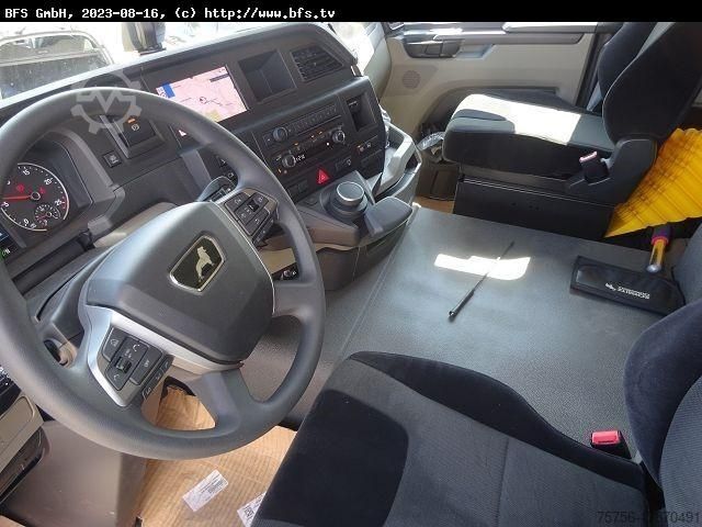 Tipper truck MAN TGS (TG3) 35.470 8x4 BB CH Hinterkipper Stahl H