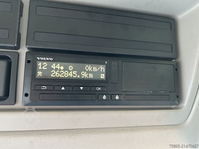 Box body Volvo FL 210 / 262 dkm / 12 Ton / Tacho V2 / Box / La...
