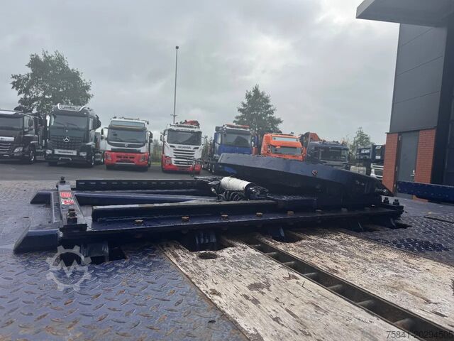 Crane truck Scania R 580 LB8x4HNB V8 HMF 8520 K8 FJ 1200-K6