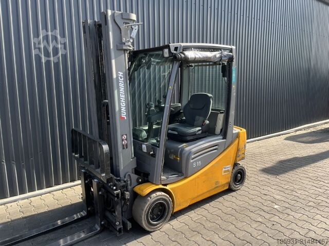 Elektro 4 Rad-Stapler Jungheinrich EFG320