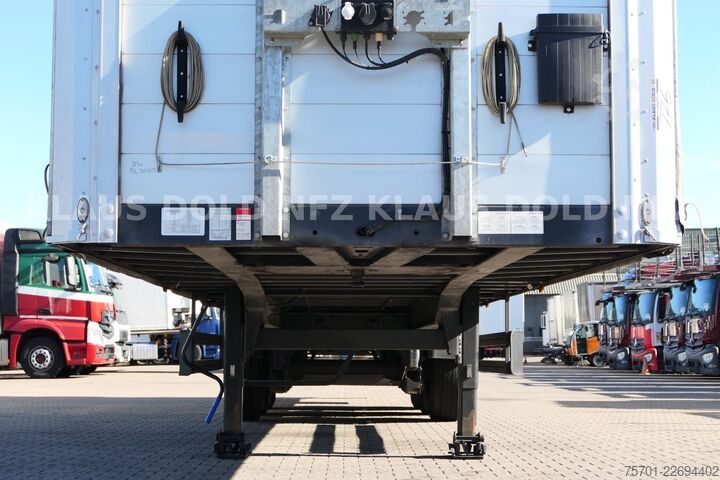 Open semitrailer with tarp SCHWARZMÜLLER SPA 3/E Pritsche Plane Liftachse SAF-Achsen