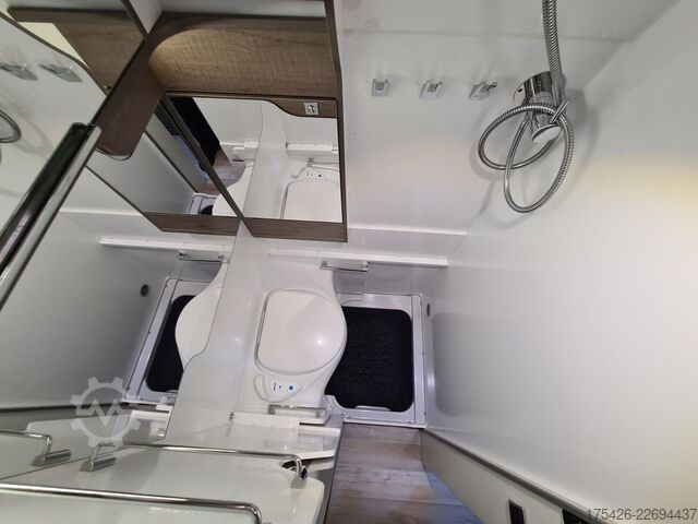Kastenwagen Wohnmobil / Campervan BAVARIA-CAMP Sonstige V 630 J *Luftfeder*Solar*Lithium*WR*
