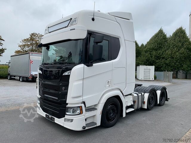 Schwerlast LKW/SZM SCANIA R 500 A6x2/4LB New/Ret./2xTank/Vollluft/70to GGW