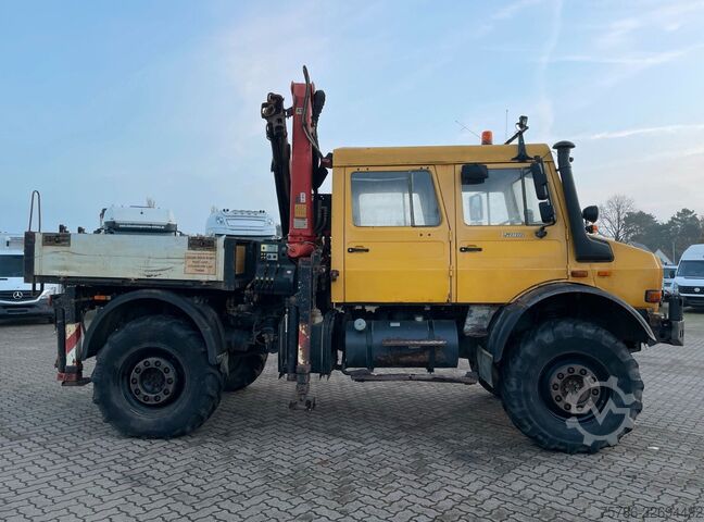 LKW mit Pritsche (offen) UNIMOG U 5000 Doka Pritsche/ PK 10.502 A/ AC/ AHK/ EU 3
