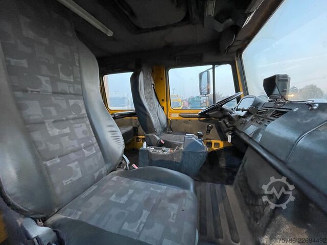 LKW mit Pritsche (offen) UNIMOG U 5000 Doka Pritsche/ PK 10.502 A/ AC/ AHK/ EU 3
