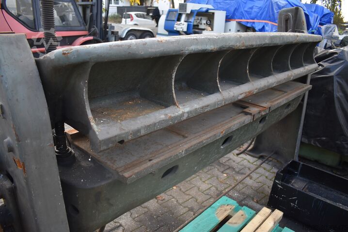 Schwenkbiegemaschine Schuller MAH 2-2000