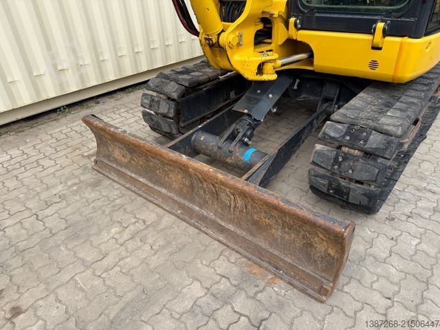 Minibagger KOMATSU PC80MR-5 / 2022 Baujahr / 1.630 H