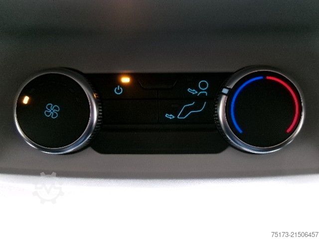 Kleinbus FORD Transit Custom Trend 320 L1 AWD LED 360Kam Klima