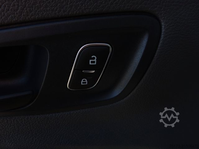 Kleinbus FORD Transit Kombi 350 L3H2 Trend 360Kam Navi 9Sitz