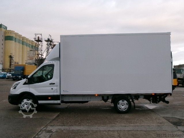 Transporter mit Koffer FORD Transit 350L4 Trend AT Koffer LWB Xenon Kam ACC