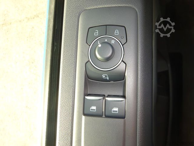 Minibus FORD Tourneo Custom Sport 320 L1 AWD Stndhz Matrix