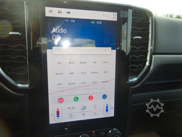 Van FORD Ranger XLT 4x4 DoKa AT Winterd. Streuer Schild