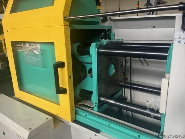 Spritzgießmaschine Arburg 320K 700-250