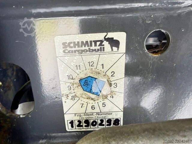 Kipper Schmitz Cargobull SGF S3/Stahlmulde/Liftachse/27m³