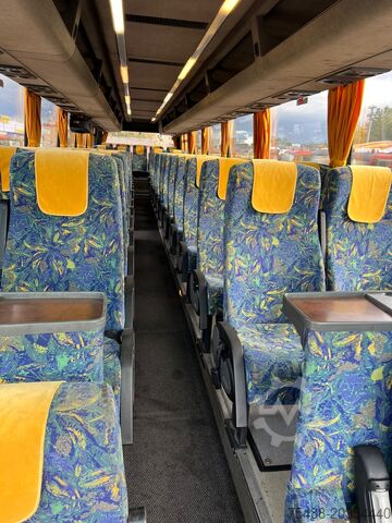 Coach bus VOLVO AUTOBUS GRANTURISMO B 12
