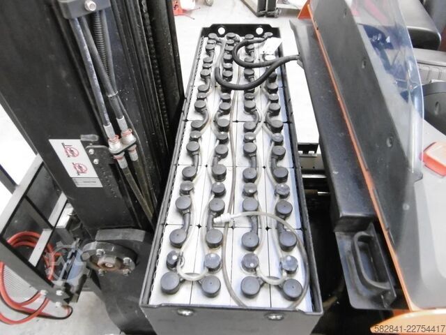 Reach trucks BT RRE 160