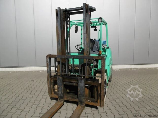 LPG forklifts MITSUBISHI FG 40 N