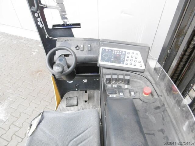 Reach trucks OM XR 14 ac