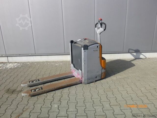 Electric low-lift pallet truck STILL EXU - H 20