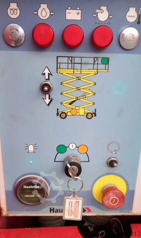 Scherenhebebühne Haulotte H18SXL