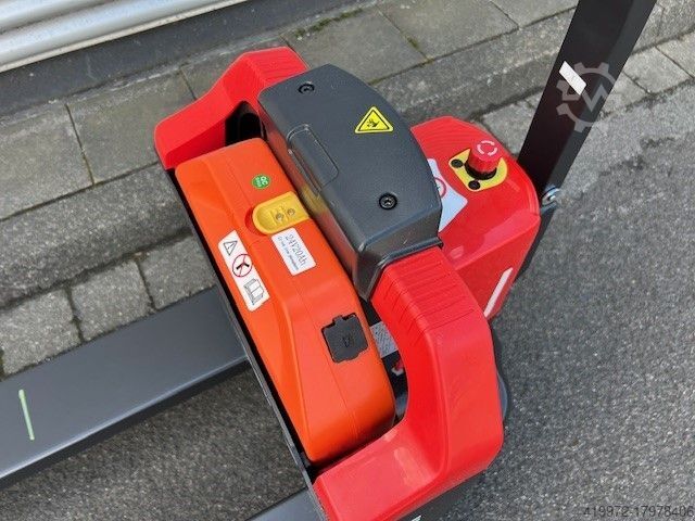 Electric Pallet Truck Noblelift PT E15Q2 Atom
