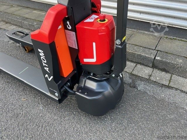 Electric Pallet Truck Noblelift PT E15Q2 Atom