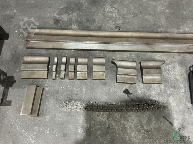 Abkantpressen  Adira QHR-6325 CB 2010 Adira 